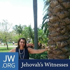 Meet your Posher, Derci